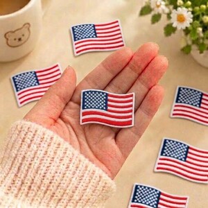 American Flag Embroidered Patch, Waving USA Patriotic Iron On Applique, DIY Craft Clothing Badge for Jackets and Backpacks
