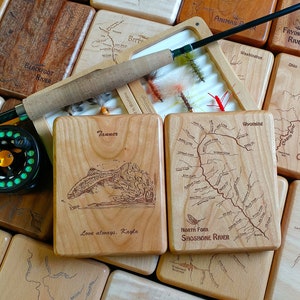 PERSONALIZED FLY BOX Fishing Gift. Choose Your River, Art, Name, Inscription. Over 500 River Map Choices. Handcrafted, Custom Laser Engraved image 5