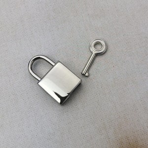 Padlock with key for bag designer, Silver locking bolt with key, Zamak Lock with key CM02