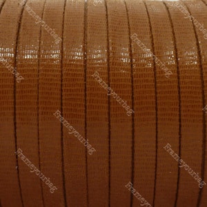 Flat Brown PU cobril leatherette 10x2mm 10.66.101