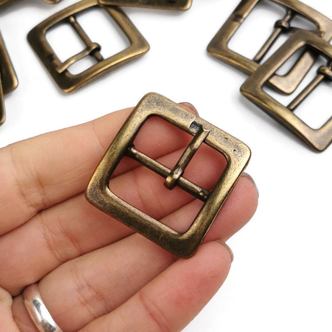 アンティーク真鍮 3.5 cm x 3.5 cm ベルトバックル用品、バッグ用品