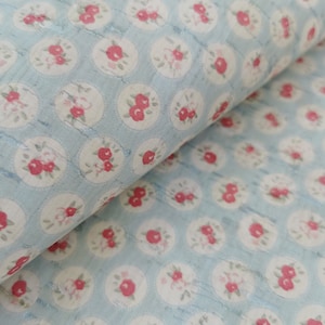 Portuguese cork fabric sheet, Flowers Pattern on White Rustic Cork 68x50cm / 26.77&#39;&#39;x19.69&#39;&#39; (291)
