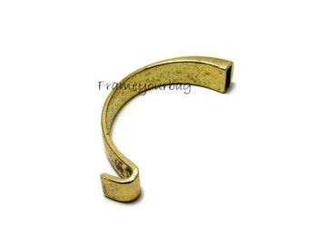 1 -ZAMA. Bracciale centrale. Oro antico. Foro: 8,5 mm x 2,5 mm. (ZK146)