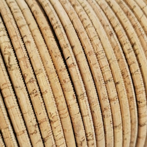 Cork Cord -1 meter/ 39 in  - 5mm Portuguese Natural Rustik Cork Cord (European product) - REF-3