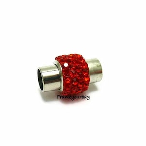 2 Zamak Magnetverschlüsse versilbert mit Kristall Rot für Leder. ø 5,5mm (ZK333)
