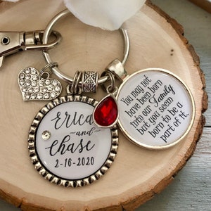 Do not chase love necklace hotsell