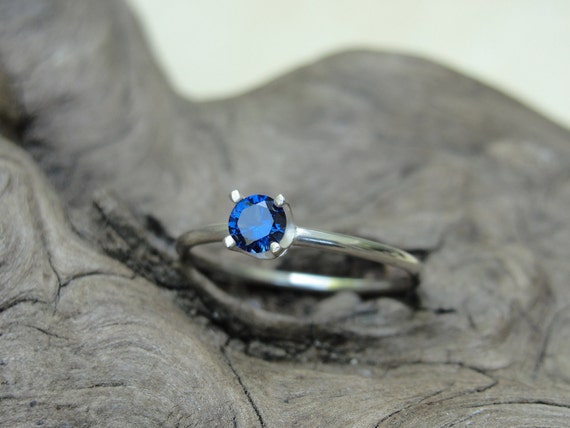 Items similar to Blue Sapphire Promise Ring in Sterling Silver ...