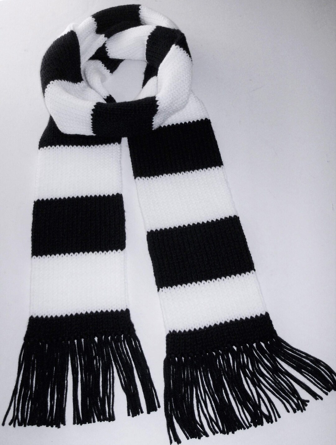 Mark's Rent Style Scarf Acrylic Cosplay Handmade Knit Navy