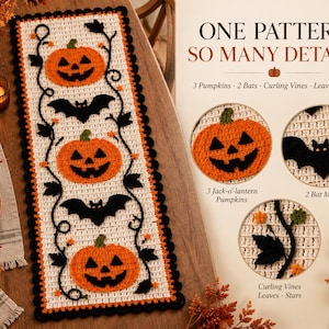 Peut inclure: Un chemin de table rectangulaire en crochet avec une base blanc cassé et une bordure festonnée noire. Le motif comprend trois citrouilles orange, deux chauves-souris noires, ainsi que des vignes noires avec des feuilles et des étoiles.