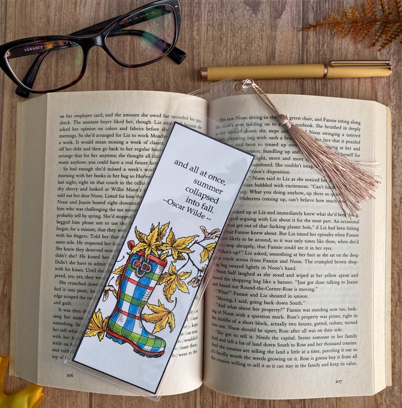 Fall Welly bookmark plaid image 3