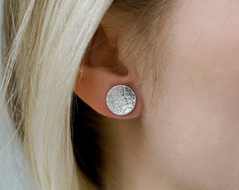Aretes martillados en plata de ley, rellenos de oro 14/20, rellenos de oro rosa 14/20
