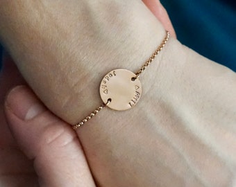 Pulseras con nombre personalizadas en oro, plata de ley y oro rosa
