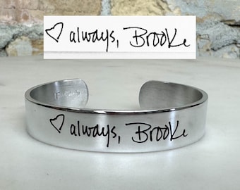 Brazalete con escritura a mano en plata de ley REAL, bronce, cobre, latón, níquel, NuGold o aluminio.