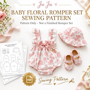 Op de afbeelding: Een digitaal naaipatroon voor een babyrompertje met bloemenprint, inclusief een romper met ruches en een roze strik, een bijpassend hoedje en babyschoentjes. Bevat geprinte patroonvellen en een gouden PDF-icoon als label.