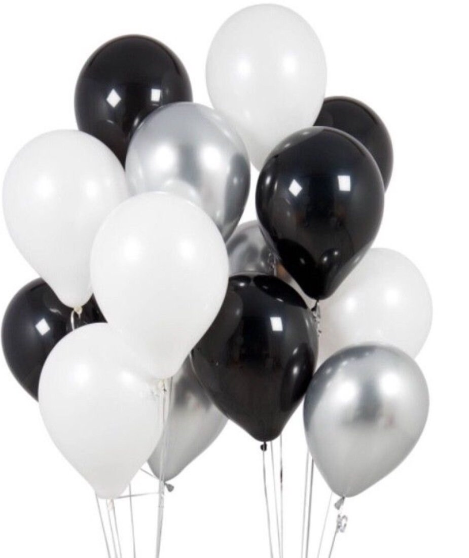 15 Fußball-Ballons (30,5 Cm) – Schwarz, Weiß, Grün, Für Sport-Mottopartys, Aus Latex, Mit Helium Oder Luft Füllbar