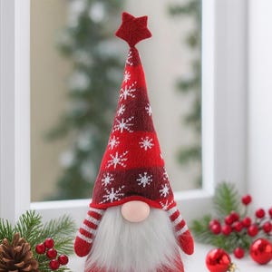Red Christmas Gonk Ornament – 7&quot; Sitting Gnome with Snowflake Hat – Nordic Holiday Shelf Decor – Festive Winter DecorationXMAS9748