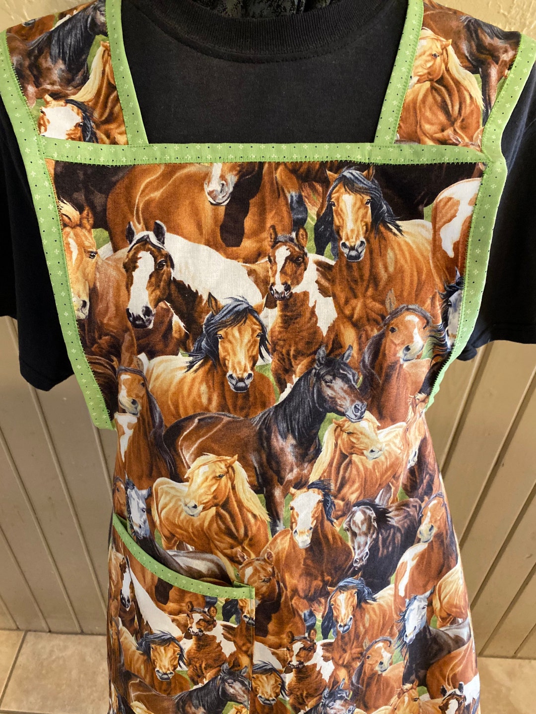 The Vintage Washed Crossback Apron - Riding Club main image 1