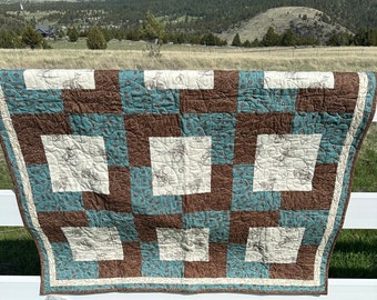 Western theme quilt,  horse lover, quilt , throw quilt, throw blanket, cowboy theme quilt, , gift for horse lover, birthday gift for horse