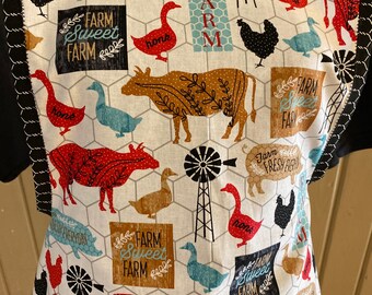 Apron with farm theme