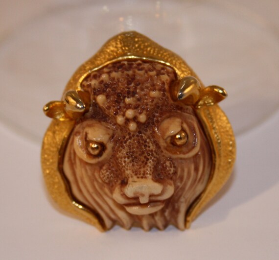 Taurus Bull Vintage Razza Brooch - image 2