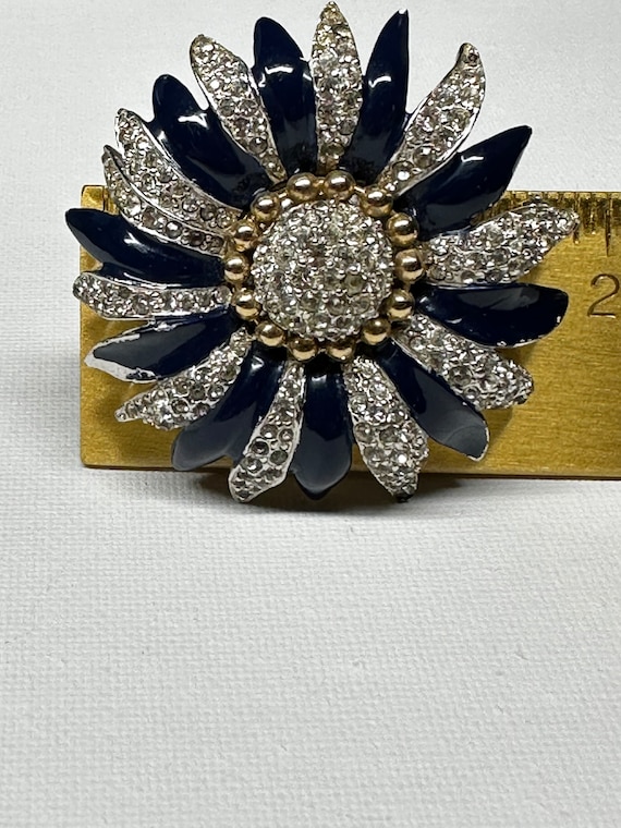 Halbe signed Vintage Designer flower brooch with … - image 3