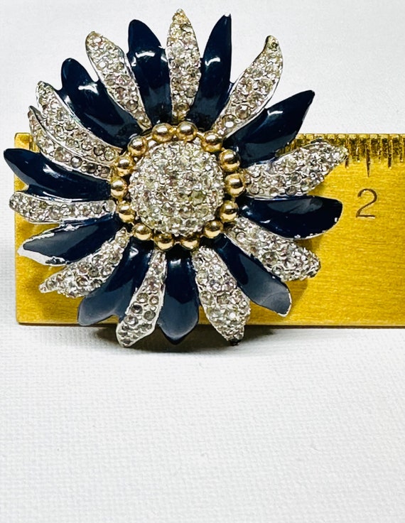 Halbe signed Vintage Designer flower brooch with … - image 1