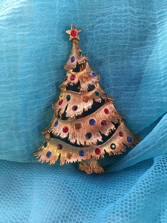 Christmas Tree JJ company - vintage brooch - image 1