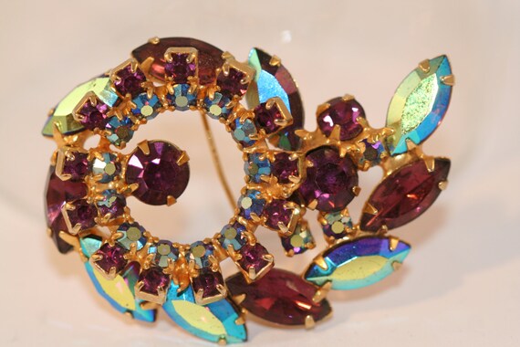 Vintage Rhinestone Brooch multi color - image 4