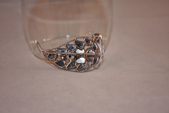 Vintage  Rhinestone brooch - tear drop - image 4