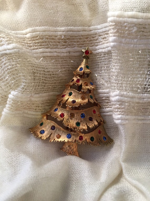 Christmas Tree JJ company - vintage brooch - image 3