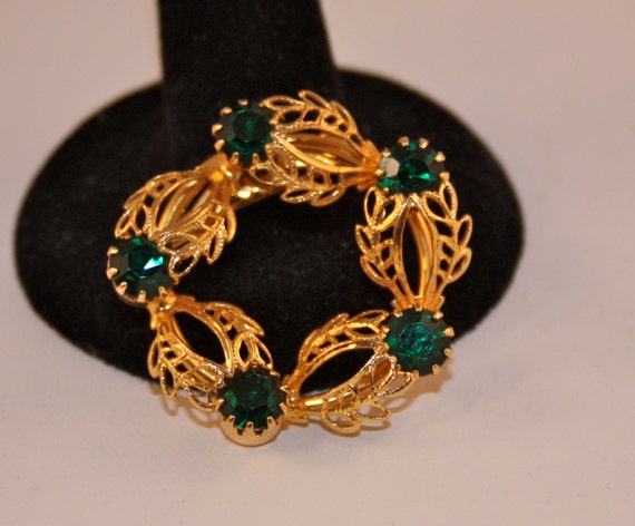 Vintage Brooch - Emerald green rhinestones - image 1