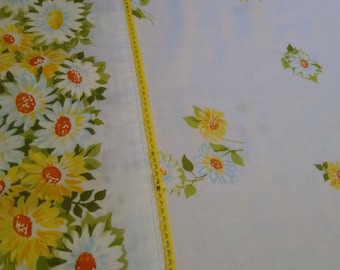 Vintage Pequot double flat sheet, daisies