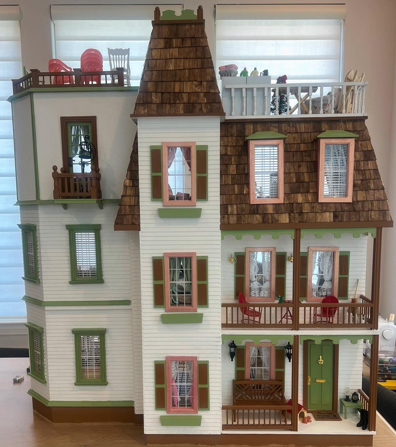 ドールハウス　ハンドメイド1/12 NO.88 Fully Assembled Dollhouse 1:12 - Etsy