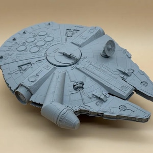 Star Wars Millennium Falcon