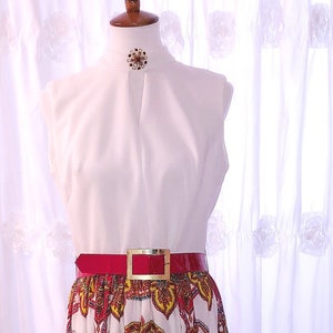 Gorgeous Vintage Sleeveless Dress
