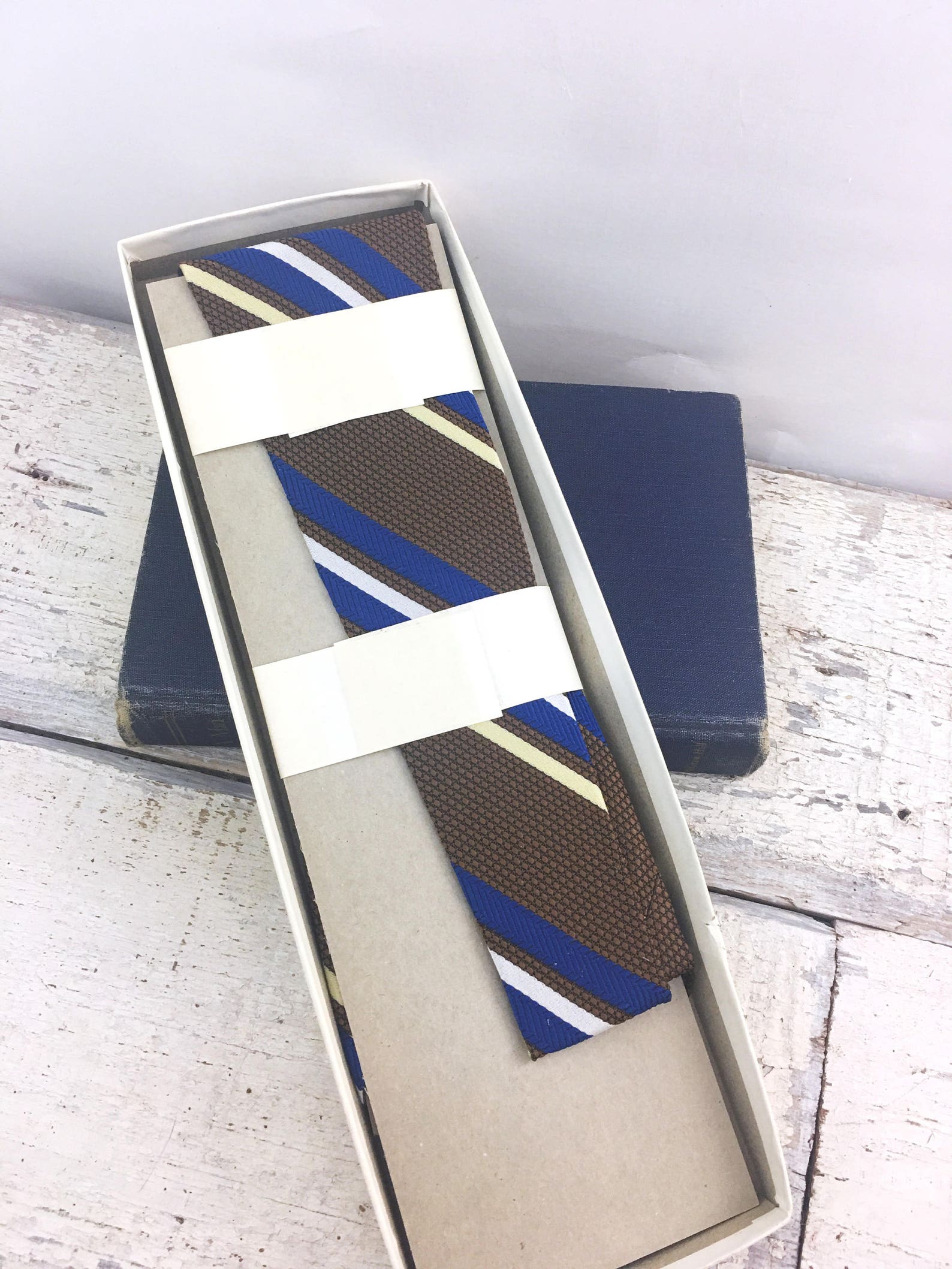 70s tie