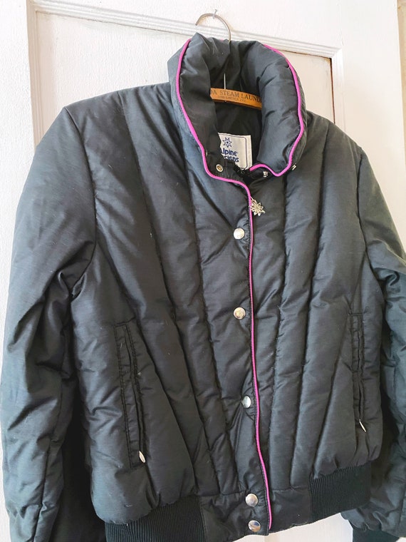 Vintage 80’s Black and Magenta Ski Jacket - image 2