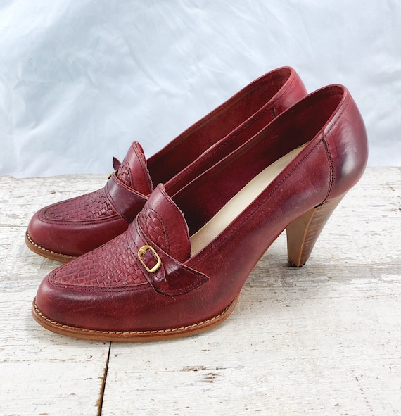 Gorgeous Vintage Italian Red Leather Heels - 7.5 - image 1