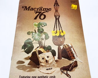 Vintage Macrame Booklet DIY Fiber Arts Crafts Patterns