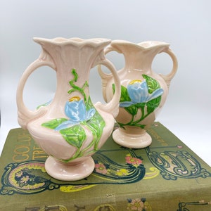 Pair of Beautiful Vintage 1940s Hull Art Pottery Vases