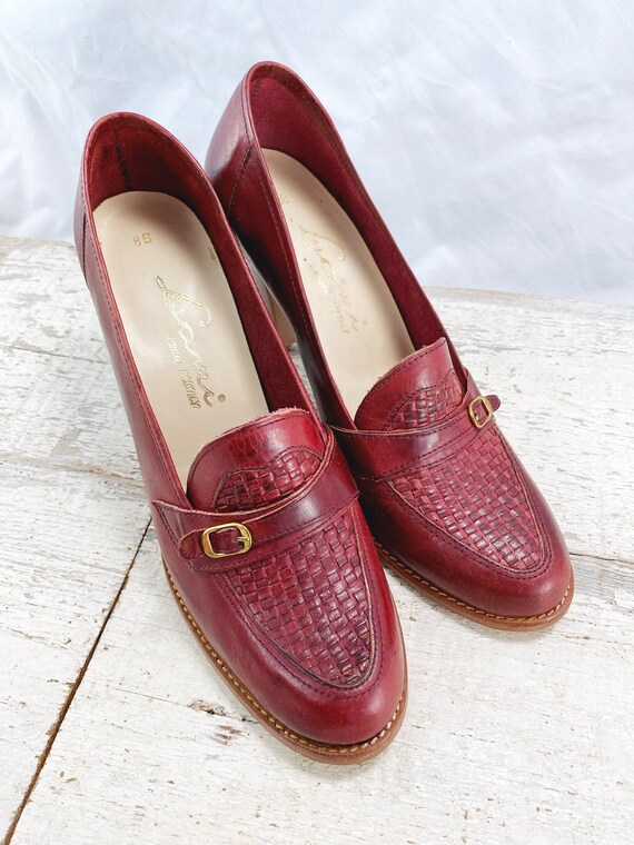 Gorgeous Vintage Italian Red Leather Heels - 7.5 - image 3