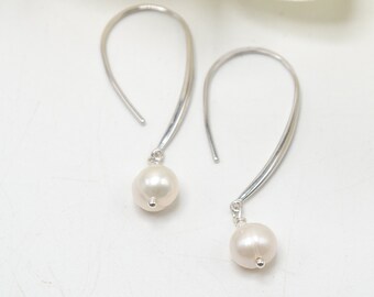 Dainty Pearl Earrings, Real Pearl Earrings, Pearl Threader Earrings, Pearl Threader Earring, Freshwater Pearl Earrings, Wishbone Earrings