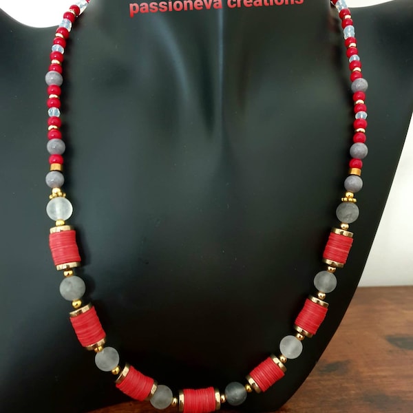 Collier ras de cou perles heishi tons rouge-gris perles agate indienne apprêts bronze