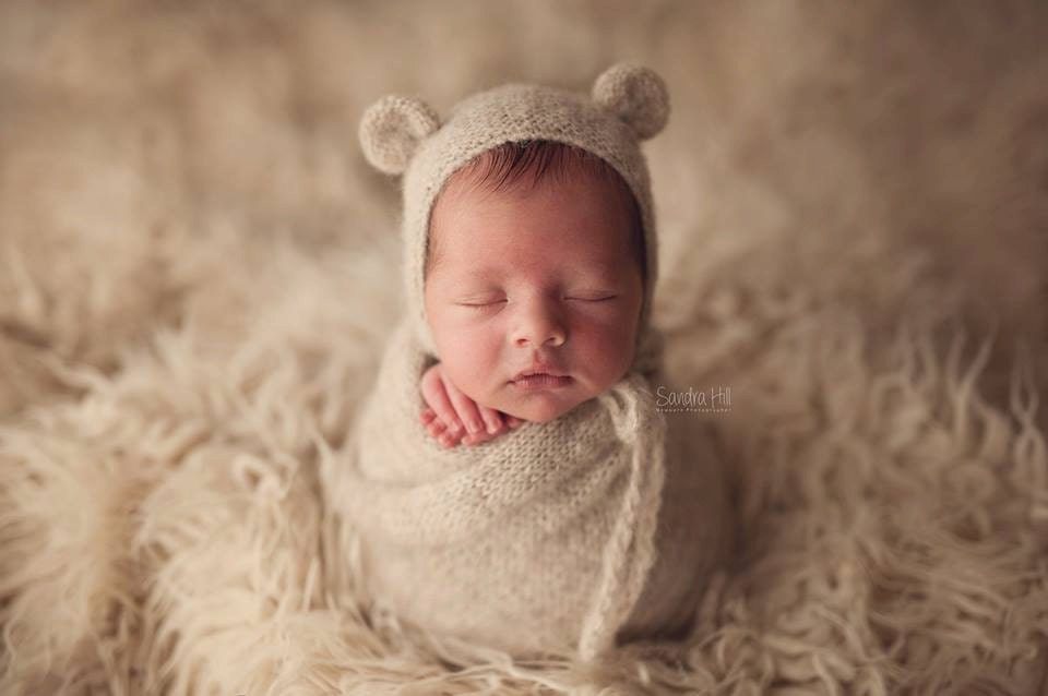 Photo photography prop Newborn. Handmade ivory crochet Teddy bear Bonnet 