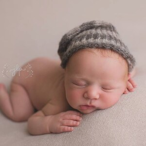 Knit slouch hat stripey or plane Newborn Baby boy photo prop hipster beanie choose your colours newborn baby boy or girl UK seller