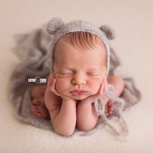 Knit alpaca bear bonnet and matching alpaca wrap Newborn photo prop preorder 36 colours