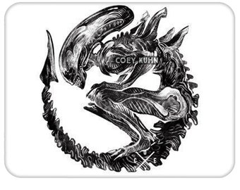 Coey: CLEARANCE Xenomorph (Holographic Sticker)