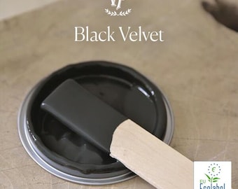 Black Velvet - Vintage Paint