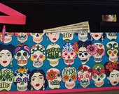 Frida Kahlo apron Day of the Dead apron Sugar skulls apron Dia de los Muertos apron server apron vendor apron