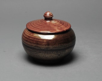 Sugar bowl with lid W 70